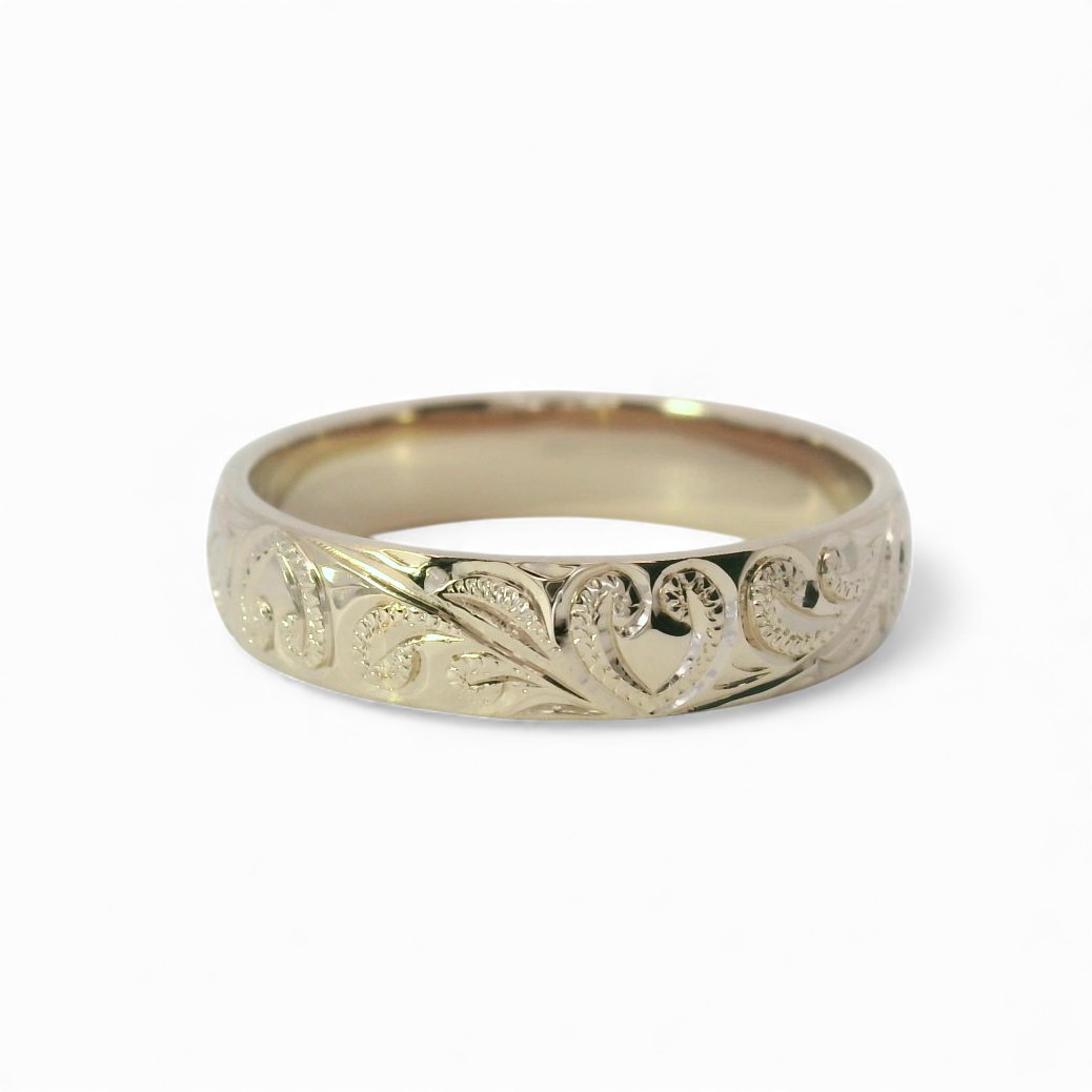 波でハートを描く、プアナニクーレイは、ブライダルに人気の波柄です。